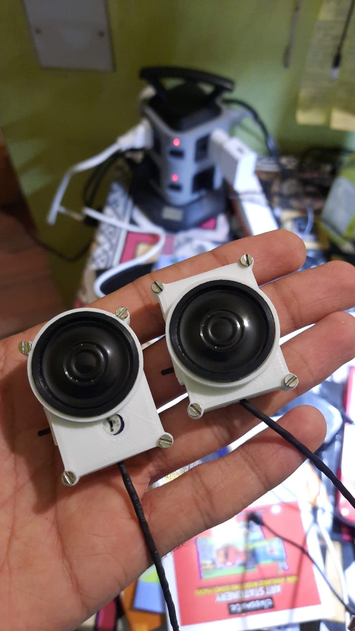 Vo.A (Voice Amplifier For Masks/Visors)